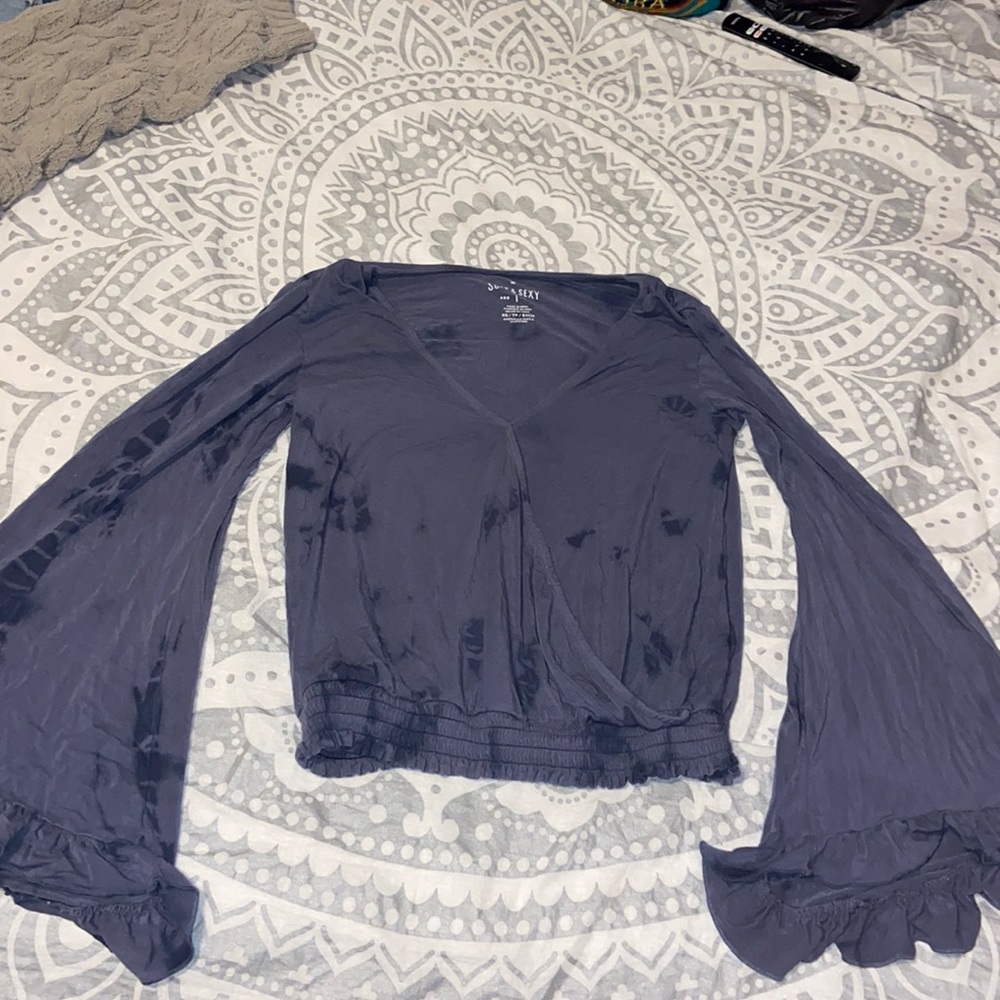 AE shirt